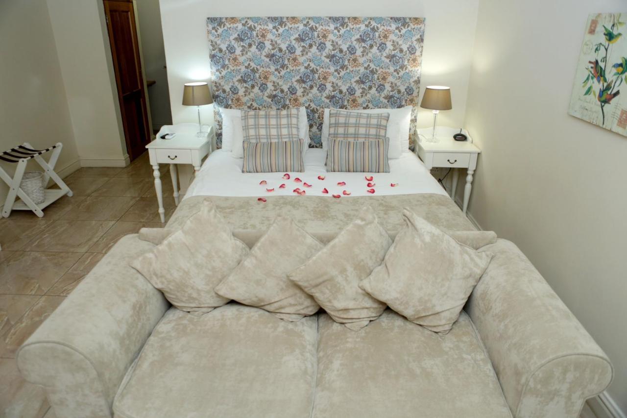 305 Guest House Amanzimtoti Esterno foto